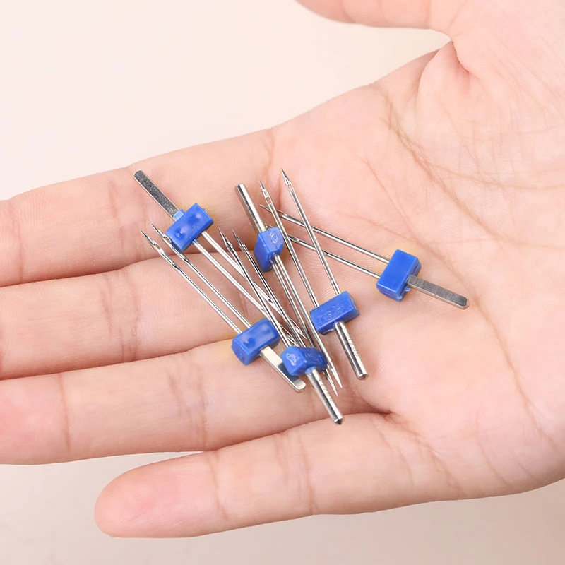 Twin Needle Stretch - Doppi aghi per macchina da cucire