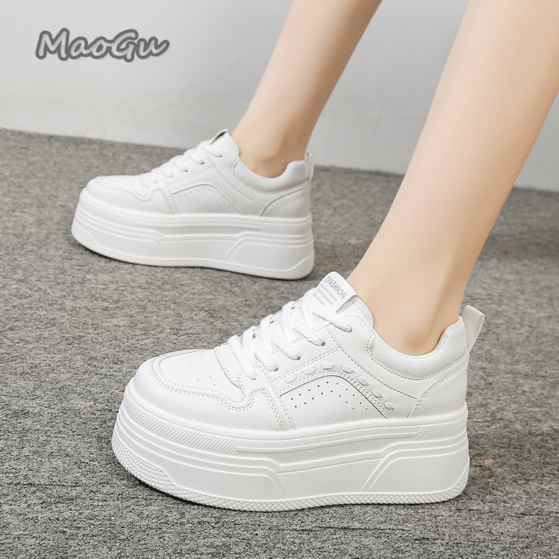 Sneakers Bianche con Plateau R - Sewing Garment recensione e prezzo