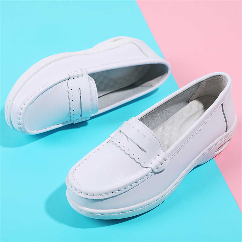 Scarpe con tacco grosso con su - Sewing Industry recensione e prezzo