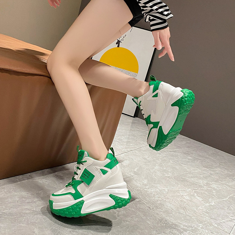 Sneakers con Piattaforma Alta  - Sewing Net recensione e prezzo