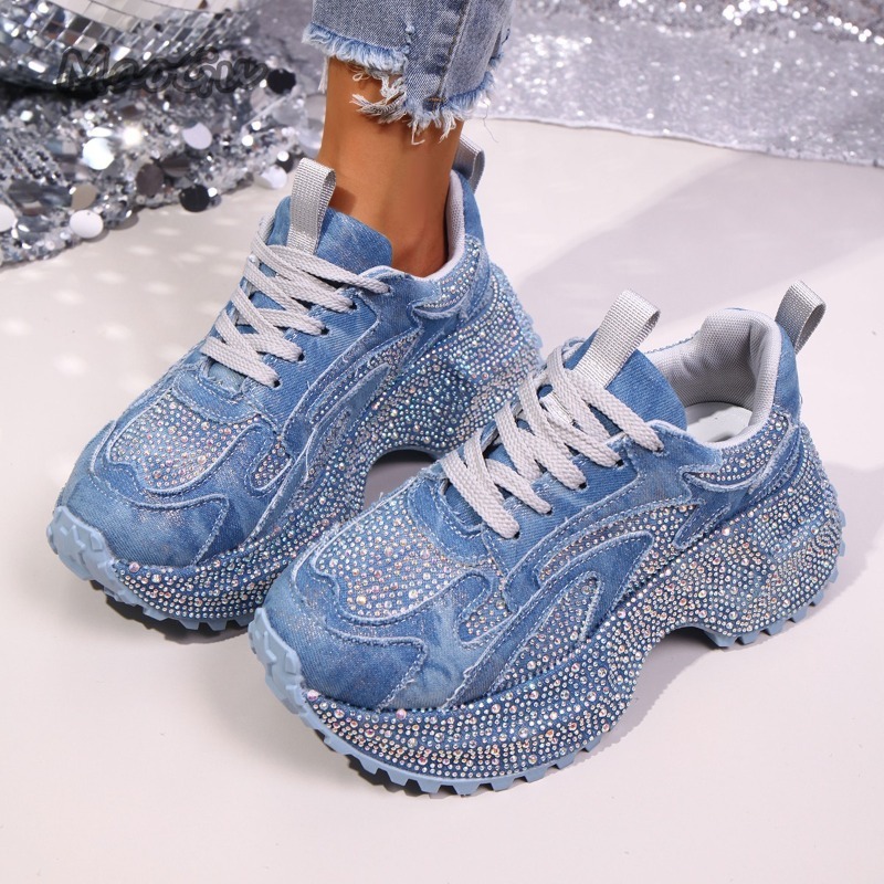 Scarpe da ginnastica robuste d - Sewing Garment recensione e prezzo