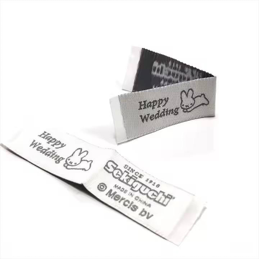Etichette tessute personalizza - Sewing Labels recensione e prezzo