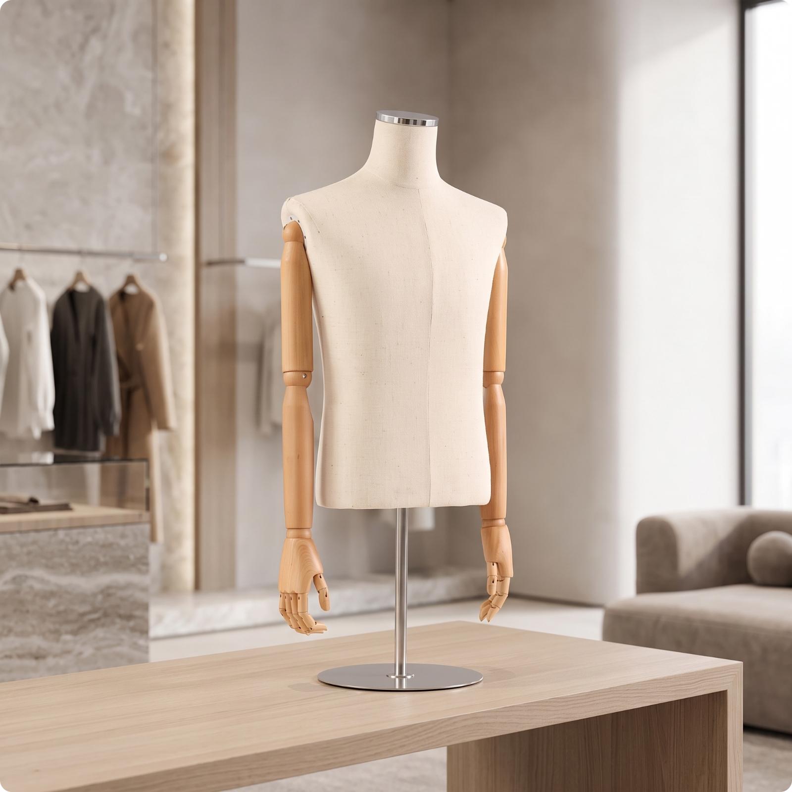 Manichino Maschile a Mezzo Bus - Dress Form Mannequin recensione e prezzo